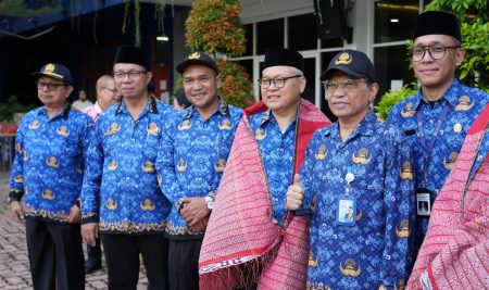 Rektor UMN Al-Washliyah Raih Prestasi Rektor Pelopor oleh KORPRI LLDikti Wilayah I Sumatera Utara