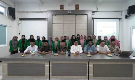 UMN Al-Washliyah Hadirkan Prof. Dr. H. Abdur Rahman Dahlan, M.A. dalam Kuliah Umum Motivasi